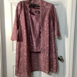 R & M Richard Pink Sequin set of 3 pieces. pants and blazer blouse size 10 P.